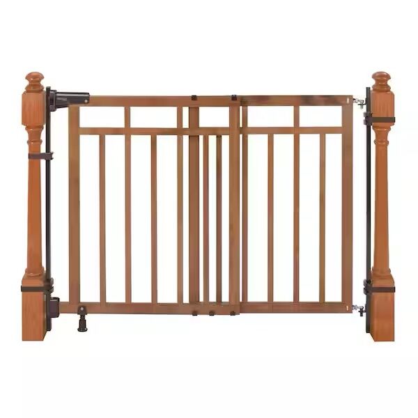 Infant Wood Stairway Gate – Mounted