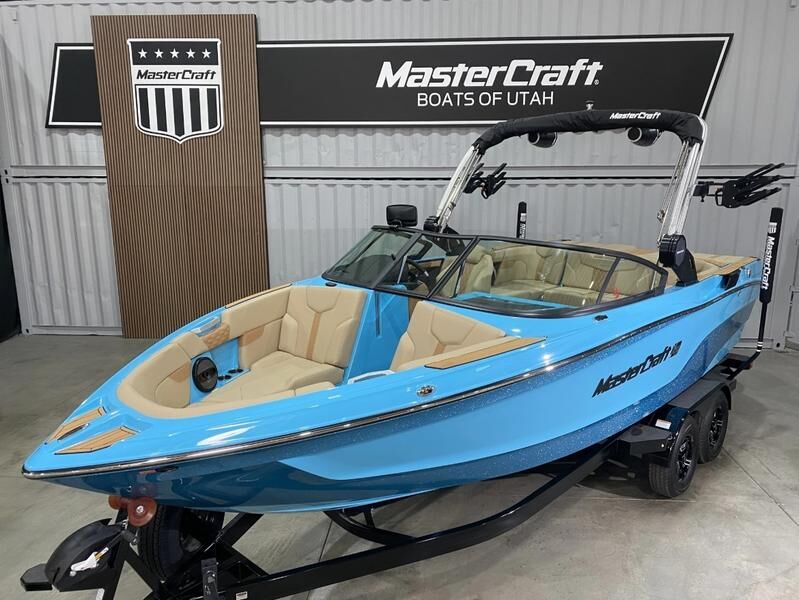 2024 Mastercraft XT23 - Seats 16 - Lake Powell Location