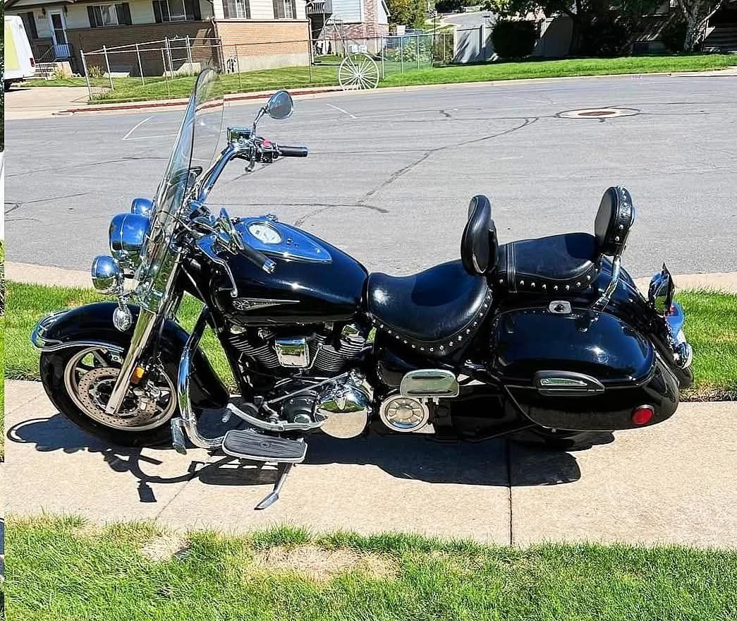 2006 Yamaha RoadStar Midnight Silverado 1700