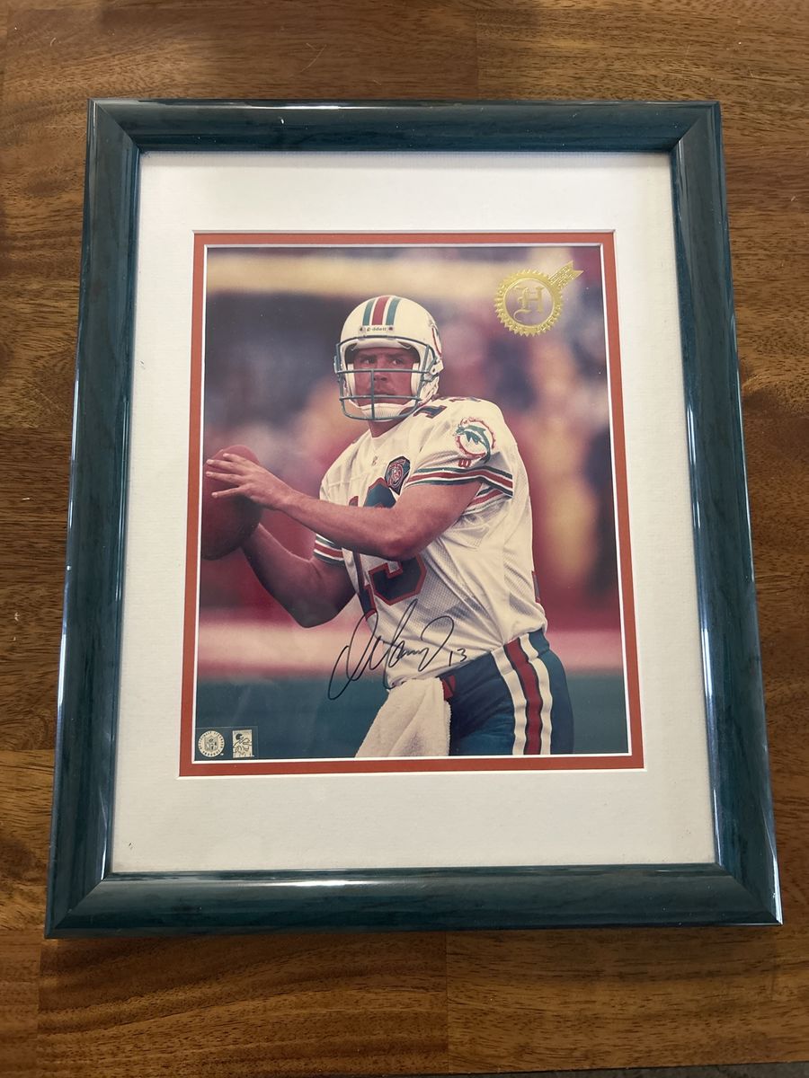 12.5 x 15.5 Hand Signed Framed & Double Matted Dan Marino NFL Miami Dolphins Autographed Photo Display 