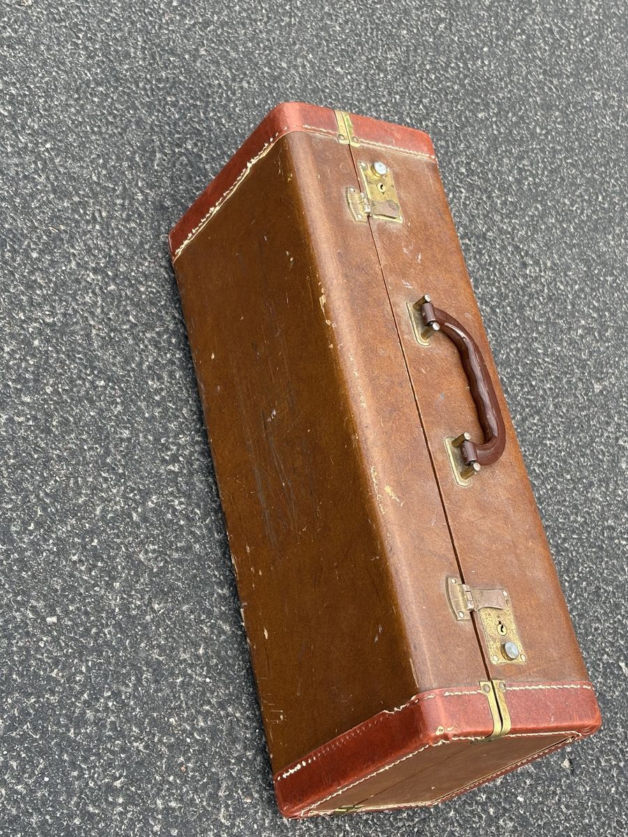 Vintage trumpet case   Antique, beautiful design