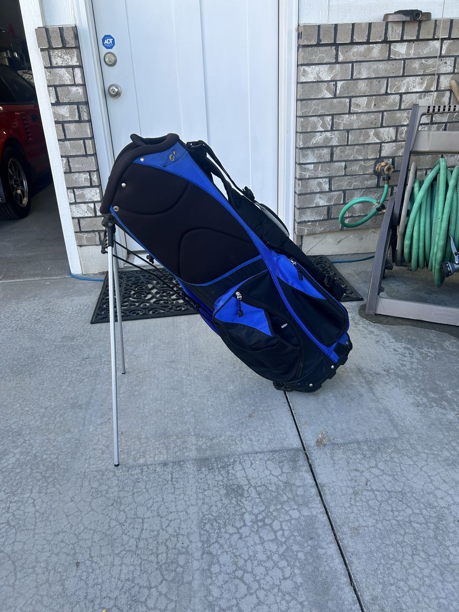 Real nice Ben Hogan carry golf  bag