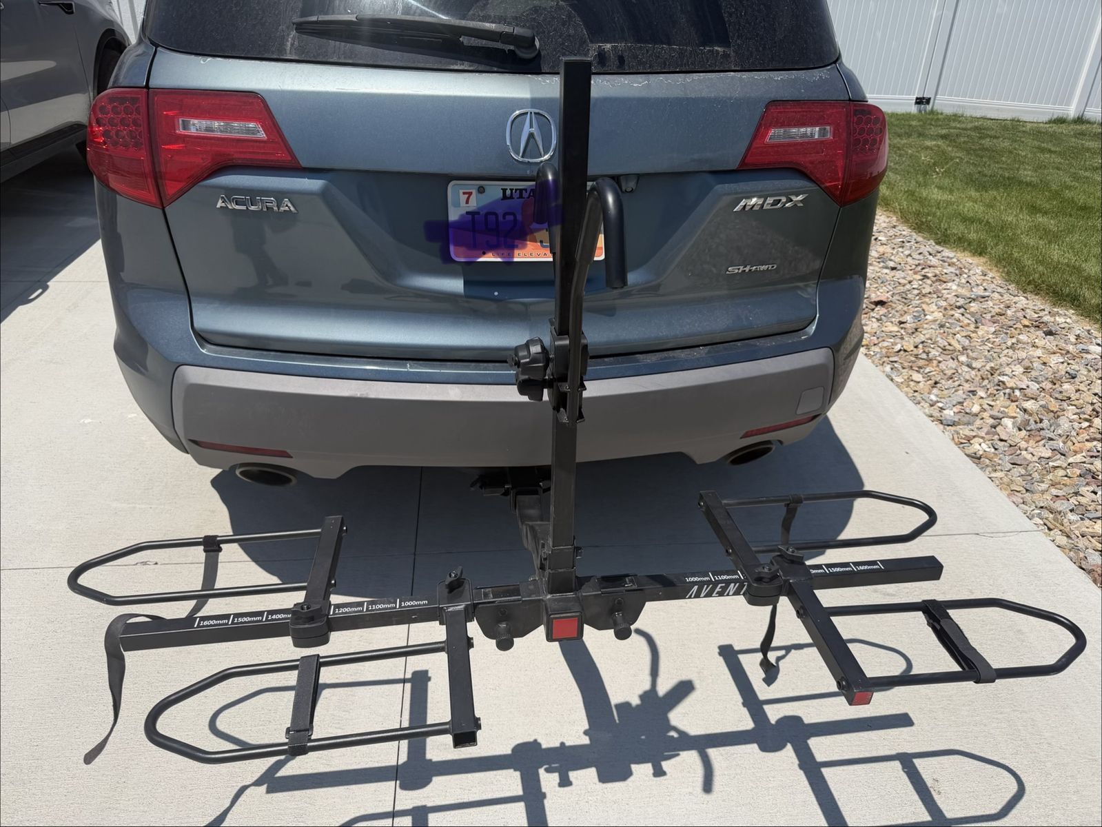 Aventon Hitch Mounted Platform Bike Rack - Carries 2 Bikes, Universal Fit