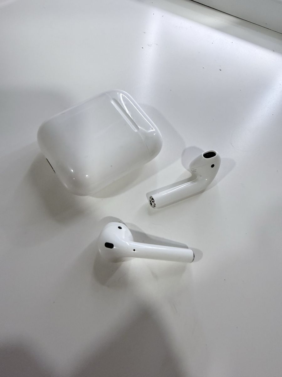 AirPods