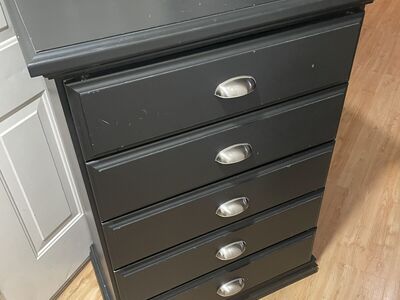 Black 5 drawer dresser