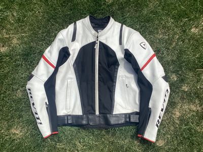 REV'IT! Leather Motorcycle Jacket White Black Red Size 56 CE Armor