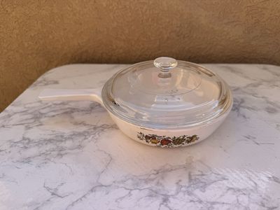 Vintage Corning ware Spice of Life “Le Persil” Saucepan/Skillet P-83-