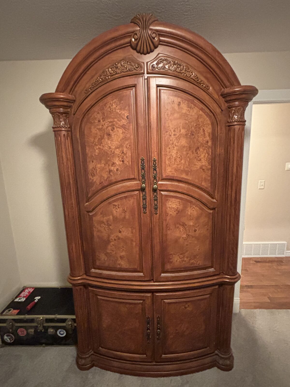 Armoire Monte Carlo by Michael Amini