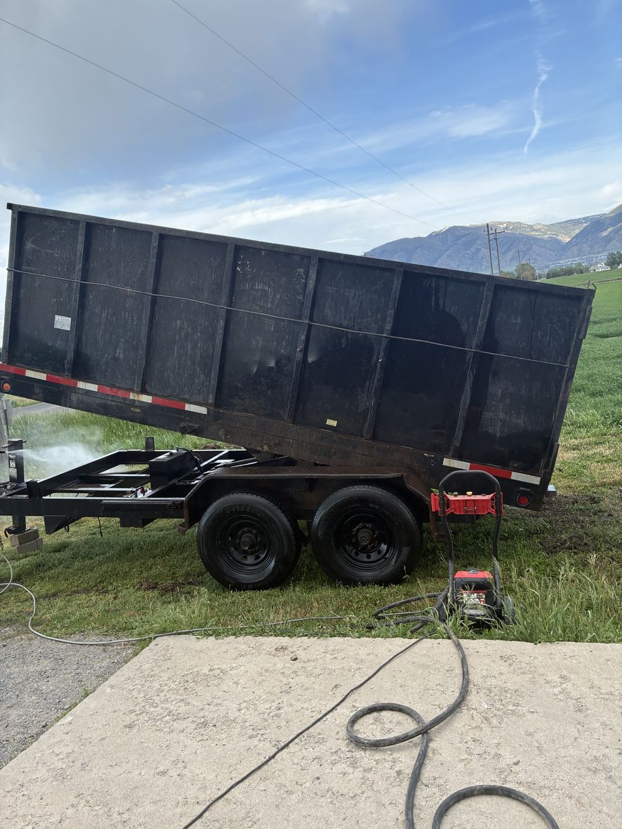Dump trailer