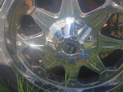 Fuel 20 inch wheels
