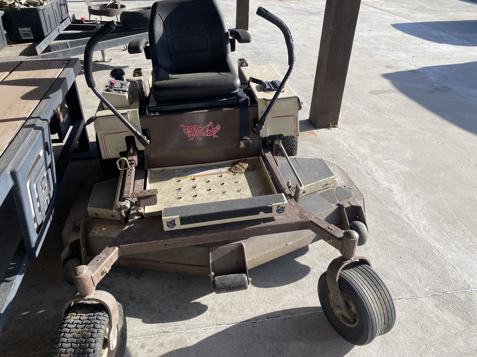 Grasshopper model 226V zero turn rider lawnmower
