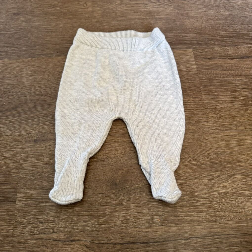 Carter’s Newborn Gray Footed Knit Pants Unisex