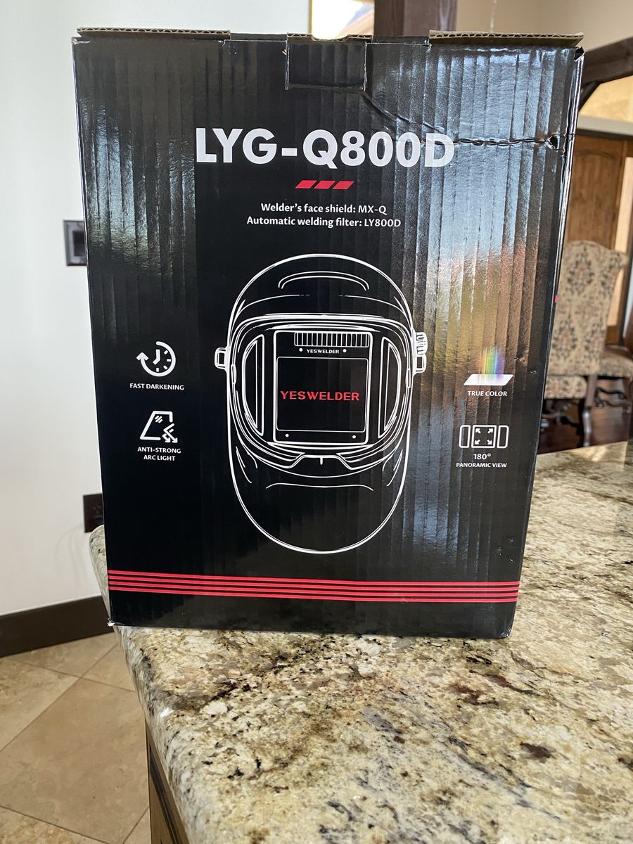 YesWelder LYG-Q800D Welder's Face Shield Auto-Darkening Welding Helmet