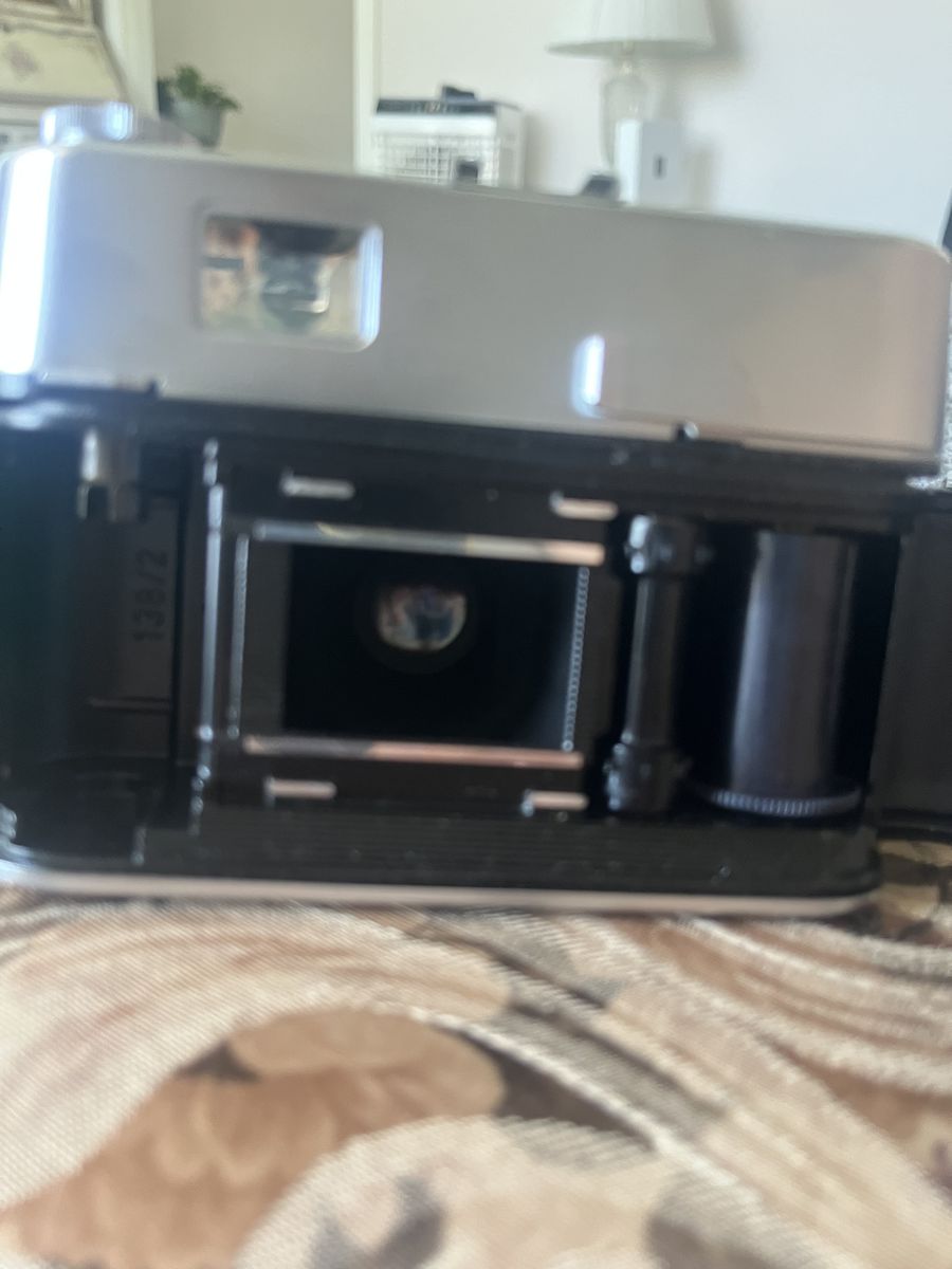 Main image 3