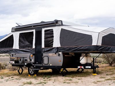 Rockwood 2318G