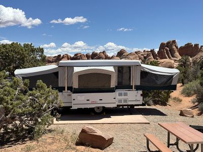 2000 Coleman Pop-up camper, popular "Utah" Grand Tour Series model