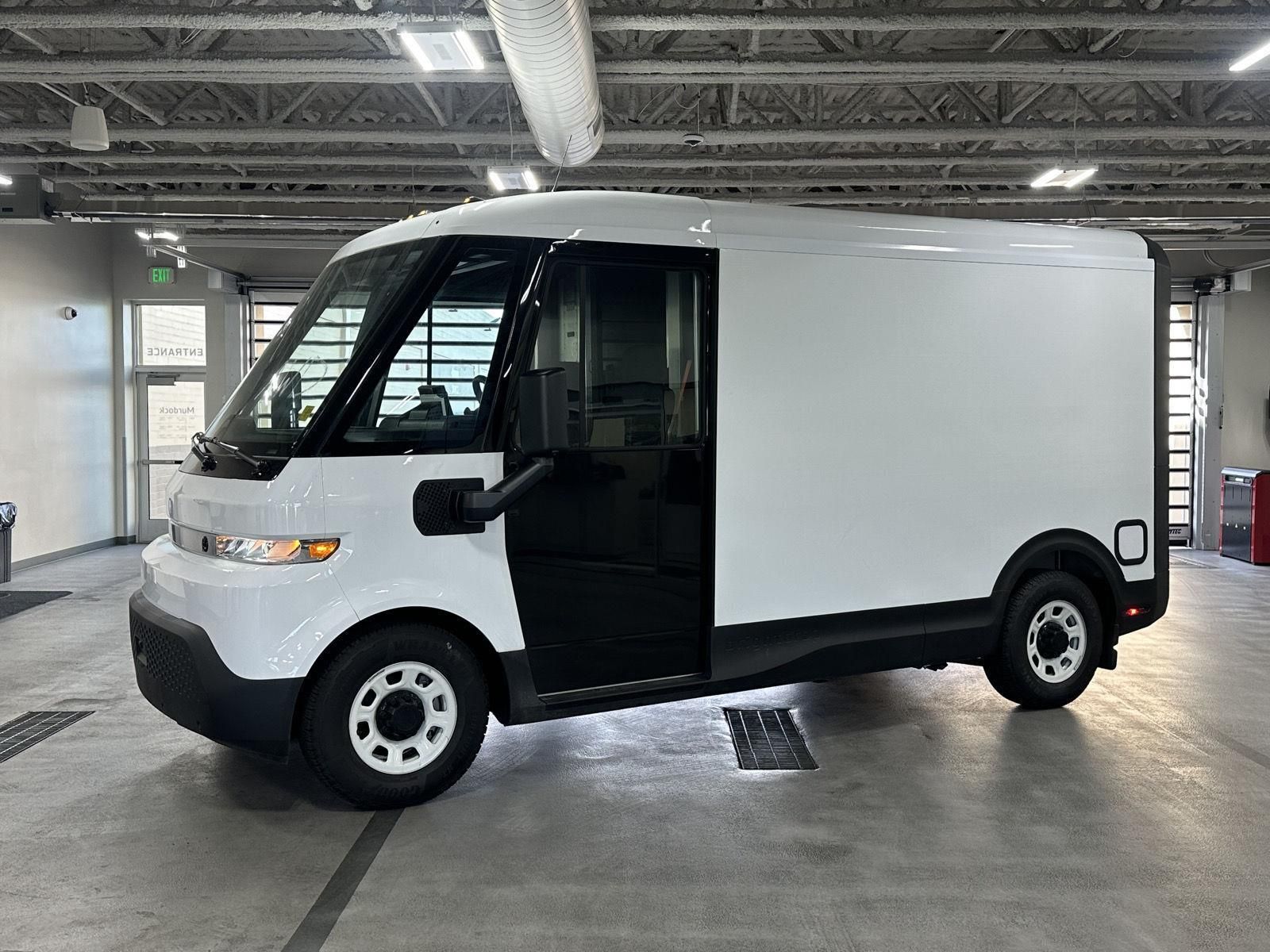 2024 BrightDrop Zevo 400 