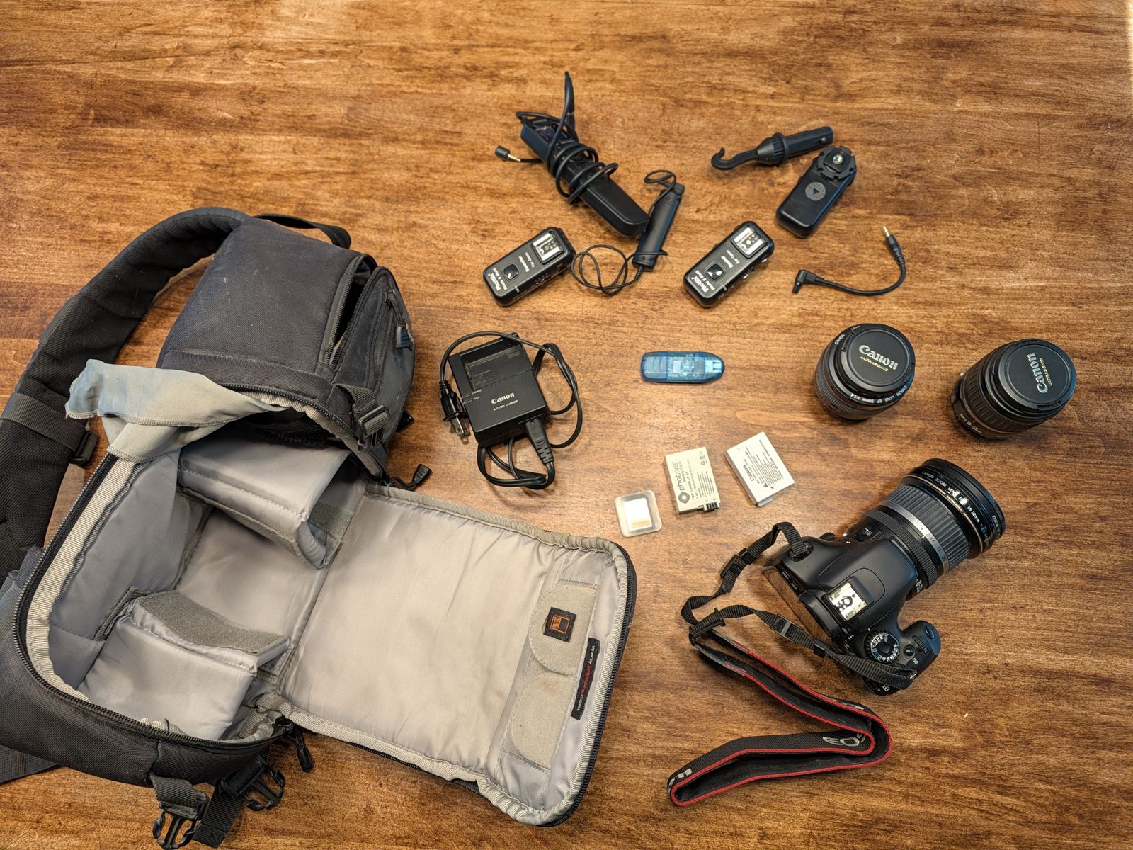 Camera kit (Tripod, 3 lens, bunch of extras)