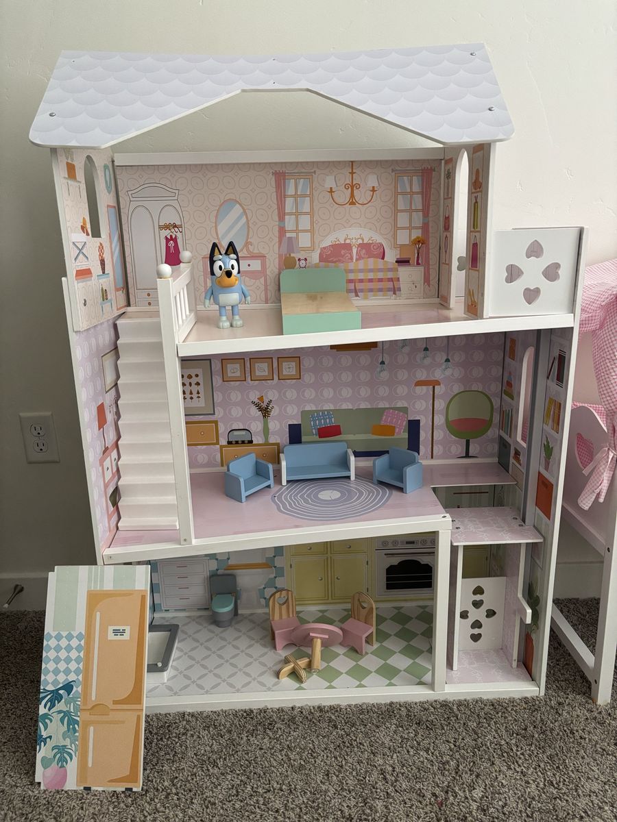 Doll House