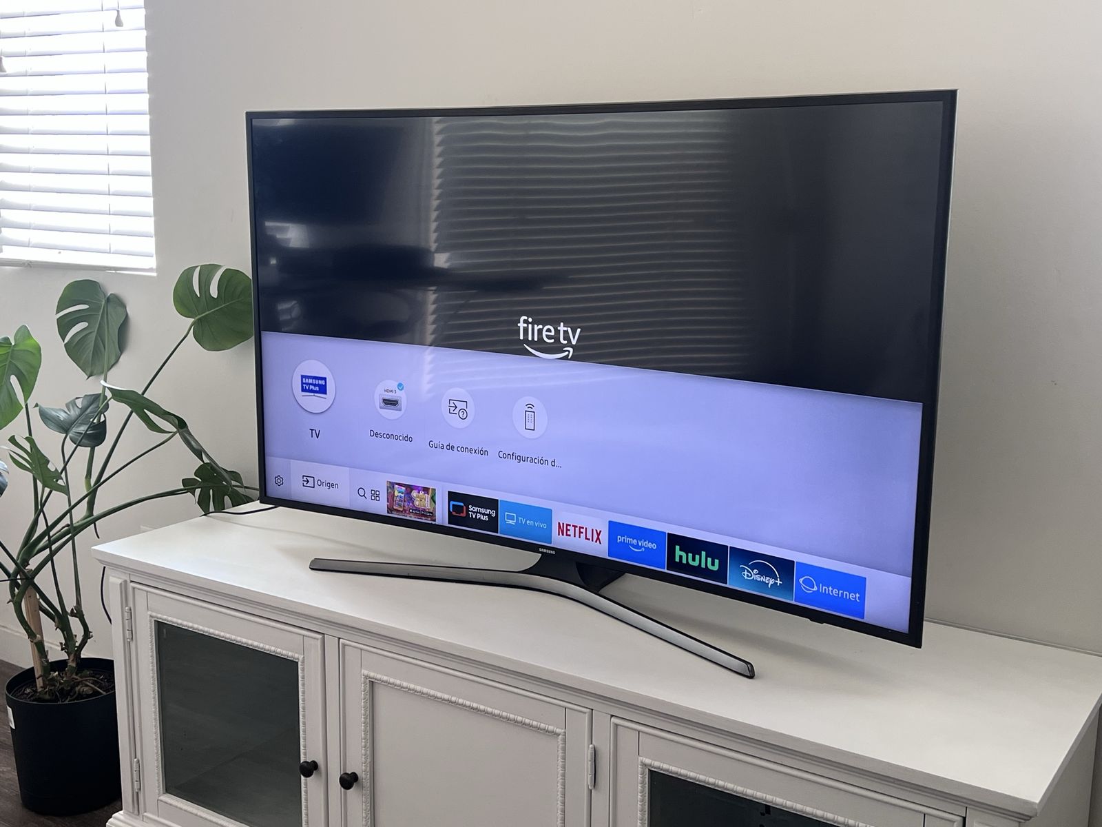 Samsung Smart TV 55”