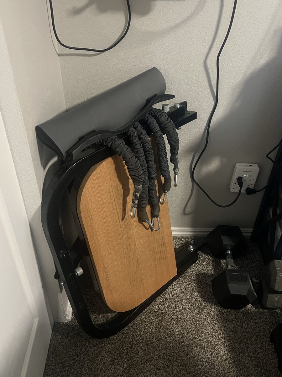 Like new, barely used Booty Sprout