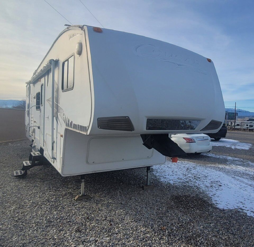 2010 keystone cougar with polar package