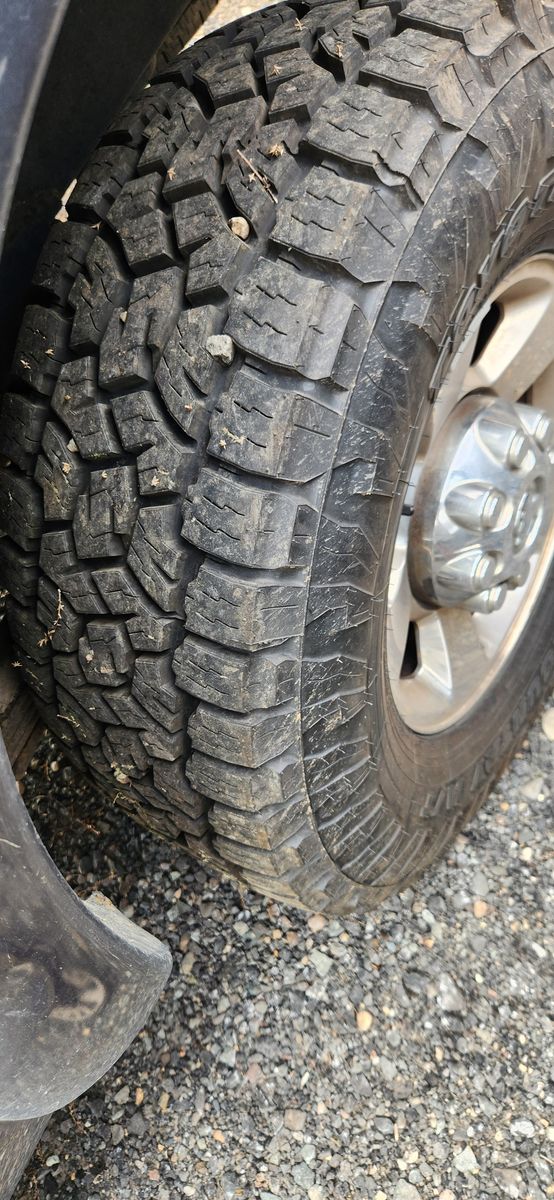 2004 DODGE RAM 2500 Laramie