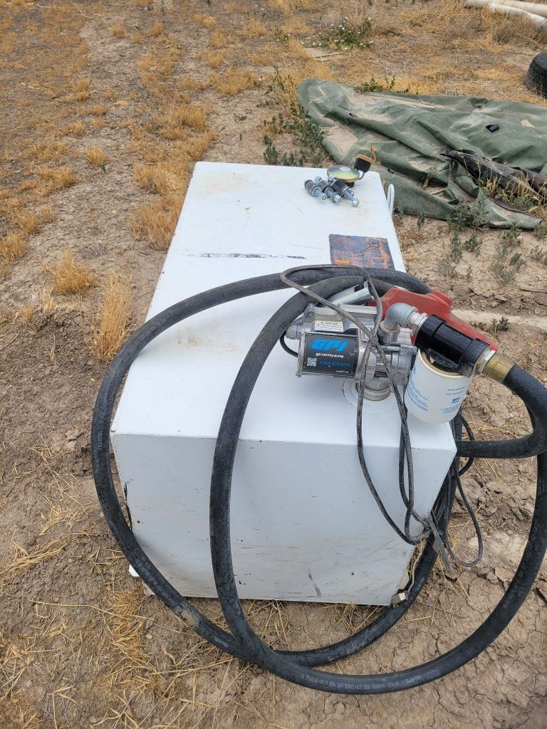 Used Fuel Tank with GPI 12V DC Fuel Transfer Pump and Hose