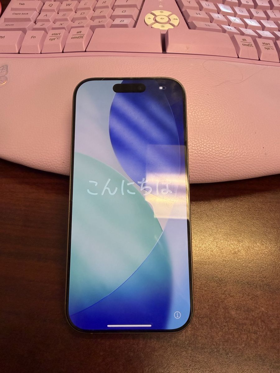 Apple iphone 16 pro 256- Gold