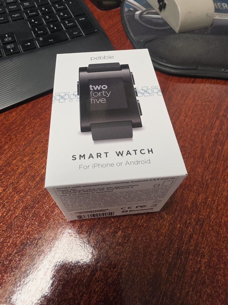 Pebble Original Smartwatch for iPhone/Android - Black, Never Used (Open Box)