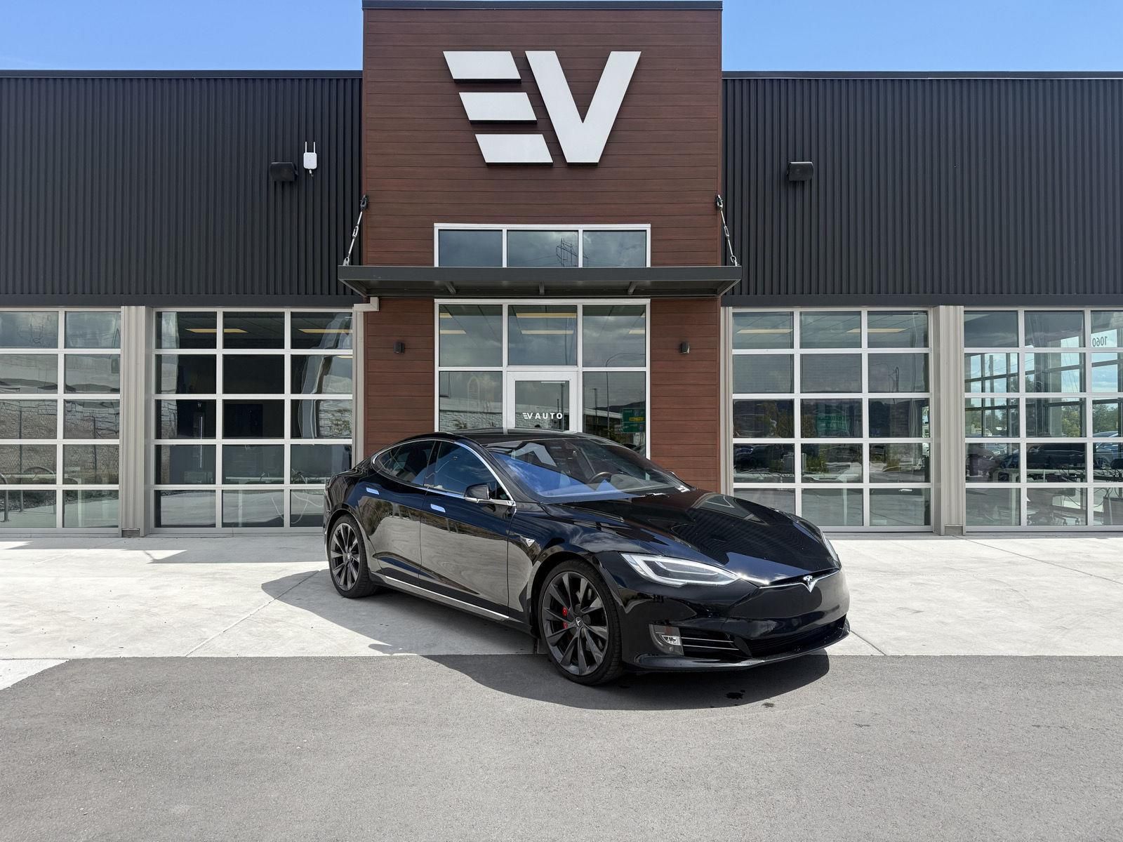 2020 Tesla Model S Performance
