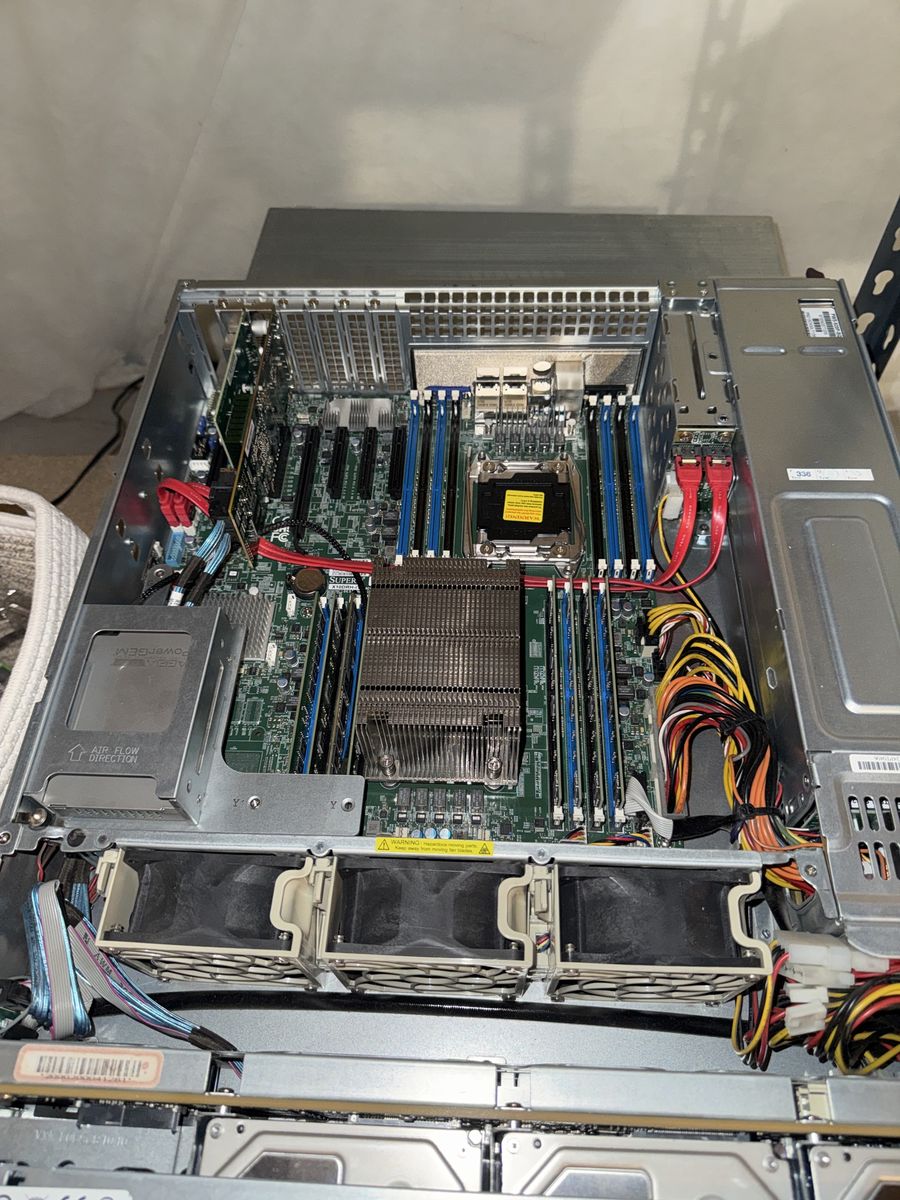 Supermicro 2U Storage Server - SSG-5028R-E1CR12L