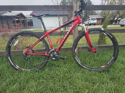 Cannondale Sl3 Mountain bike size medium