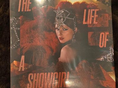 The Life of a Showgirl Taylor Swift Tuny Bubbles in Champagne Vinyl Record LP