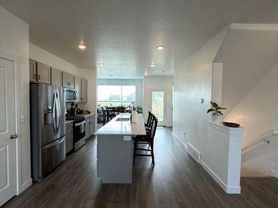 Private Room & Bathroom For Rent