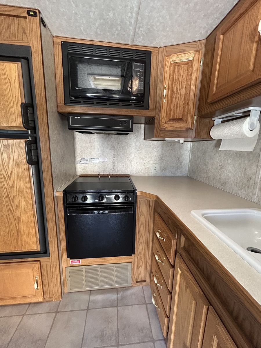 Main image 19