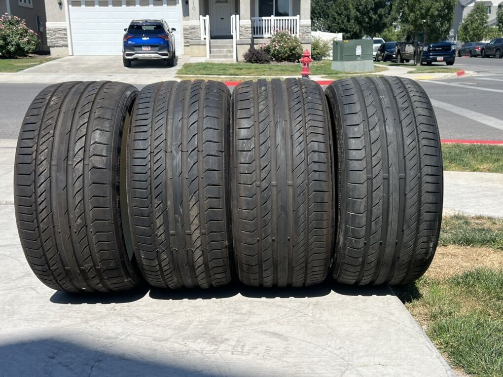 265/30R20 Continental contisport contact 99%