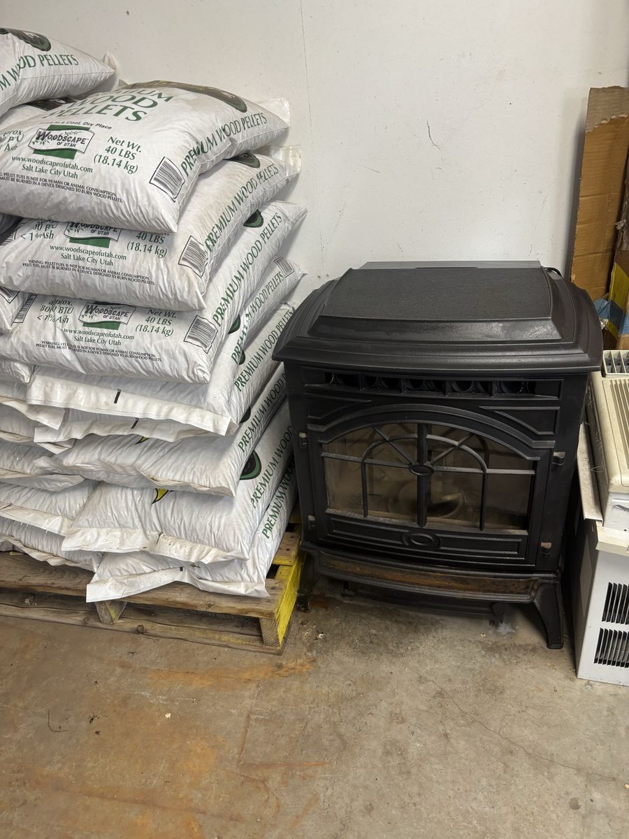 Pellet stove with 25 bags of pellets