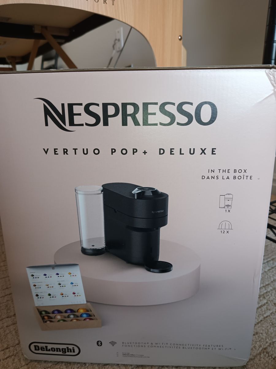 New in Box Nepresso Verto Pop Deluxe