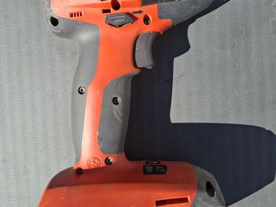 HILTI 22V SIW6 1/2" Impact Wrench