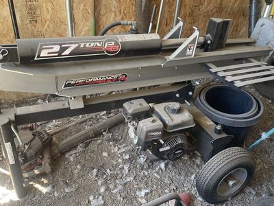 27 ton log splitter