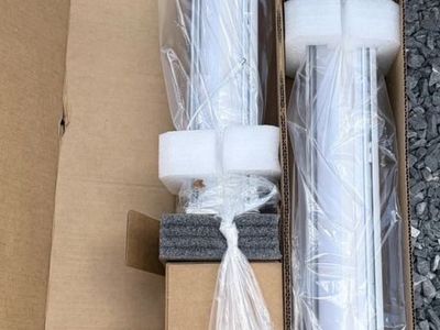 Brand New Hunter Douglas Pirouette blinds