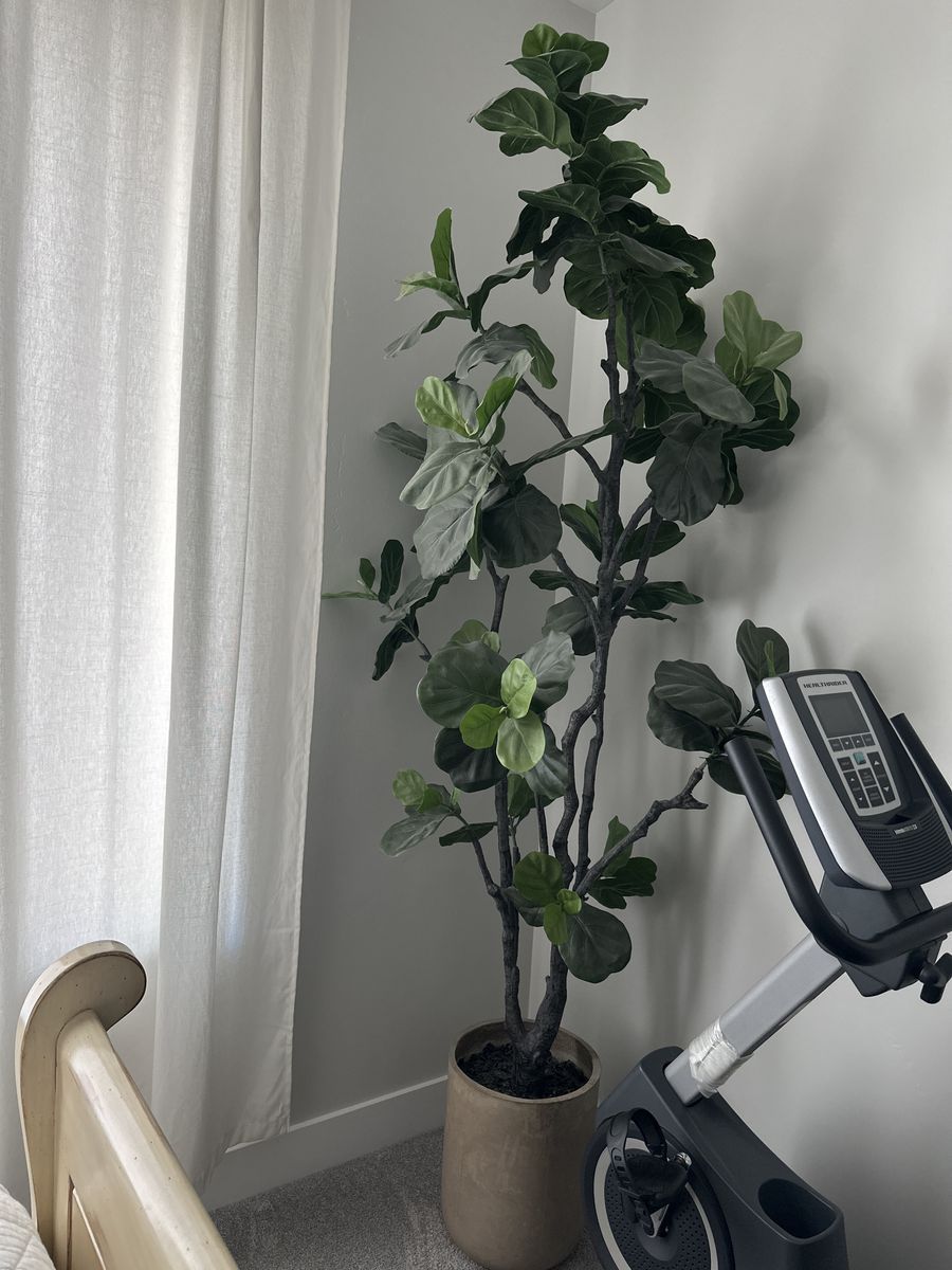 7 foot artificial tree