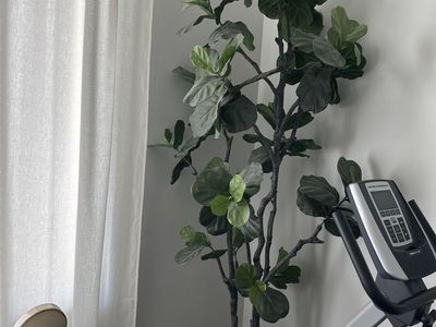 7 foot artificial tree
