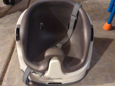 Ingenuity Baby Base 2-in-1 Seat with Tray - Gray/White, Infant Booster Chair