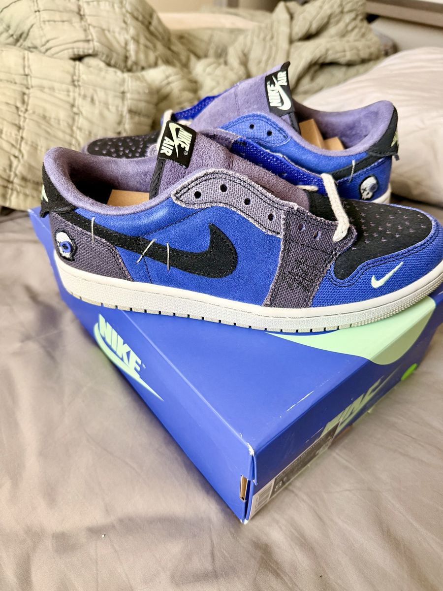 Air Jordan 1 retro’s new condition low OG “VOODOO”