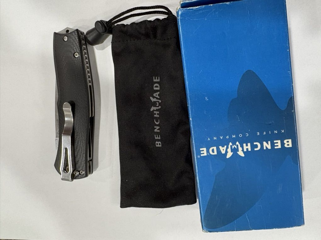 Spyderco And Benchmade Knifes