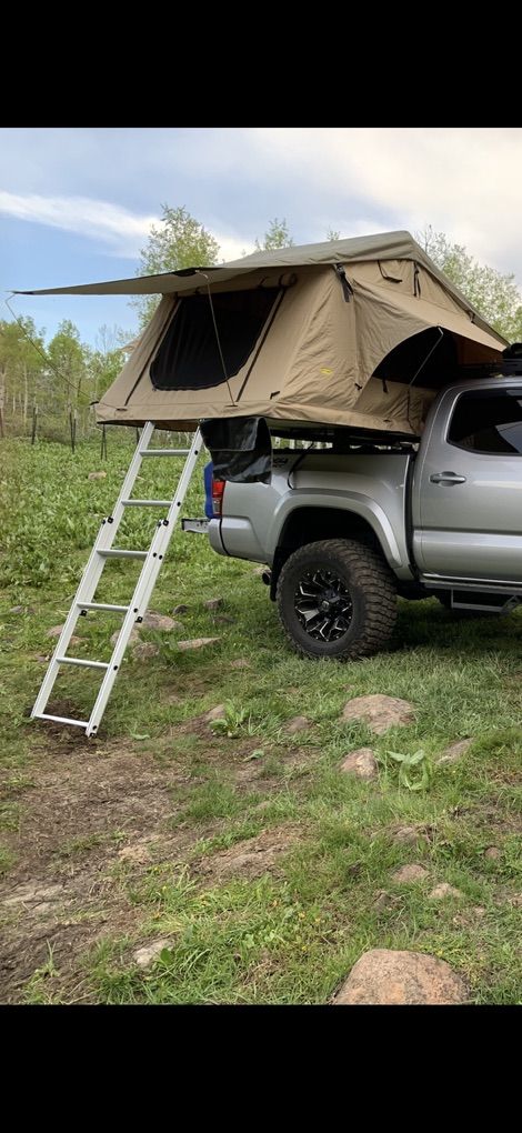 Smittybilt Rooftop Tent