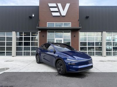 2026 Tesla Model Y Long Range