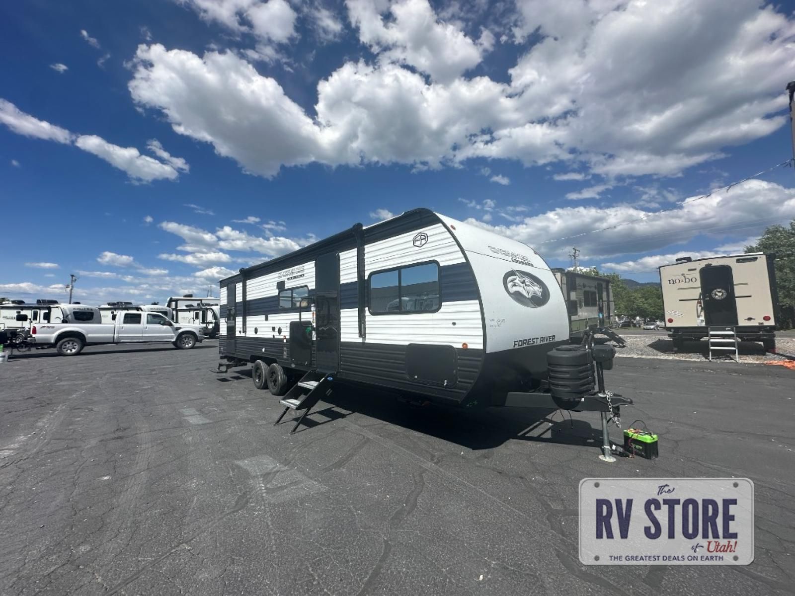 2026 Forest River RV Cherokee Grey Wolf 26DBH Travel Trailer Bunkhouse|Front Bedroom|Outdoor Kitchen|Two Entry/Exit Doors|U